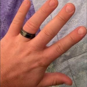 Men’s Wedding Band BEST OFFER